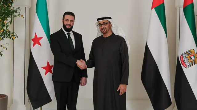 &quot;قرقاش&quot;: لقاء محمد بن زايد و&quot;الشرع&quot; ناجحٌ بكل المقاييس والإمارات ملتزمة بدعم سوريا