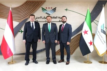 رئيس الهيئة العامة للطيران المدني يلتقي القائم بأعمال السفارة. النمساوية بدمشق