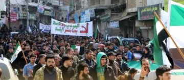 مظاهرات متفرقة في إدلب تدعو لإسقاط الجولاني رغم القبضة الأمنية