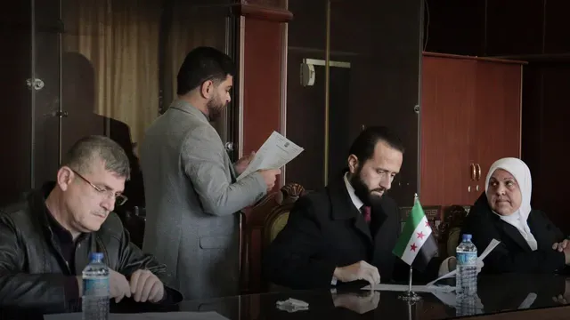 &quot;وزارة التنمية&quot; تعلن بدء إجراءات إعادة المفصولين تعسفياً من أبناء الثورة السورية
