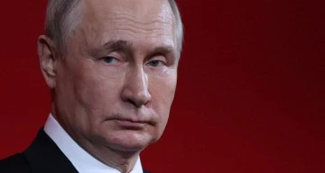 بوتين يعلن ترشيح نفسه في الانتخابات الرئاسية لعام 2024