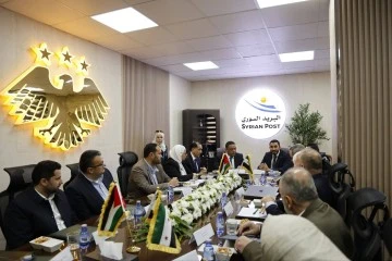 وفد من شركة البريد الاردني يزور المؤسسة السورية للبريد 