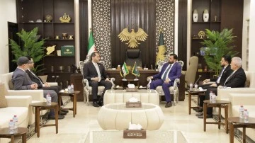 رئيس الهيئة المركزية للرقابة والتفتيش يستقبل وزير السياحة 