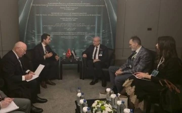 وزير النقل يبحث مع مدير الخطوط الحديدية التركية سبل دعم السكك الحديدية 