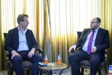 معاون وزير الزراعة يبحث مع مستشار وزارة الزراعة الهولندية ياب فإن ديخيله