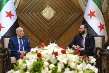 وزير النقل الدكتور يعرب بدر يلتقي محافظ حلب 