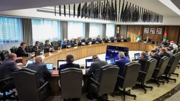 الحكومة الأردنية توافق على مذكرة تفاهم بمجال النقل مع سوريا وتركيا 