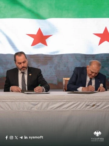 وزارة السياحة توقع اتفاقية شراكة مع ازدهار القابضة 