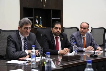 وزارة الصحة تعقد اجتماعا مع وفد بعثة الاتحاد الاوروبي